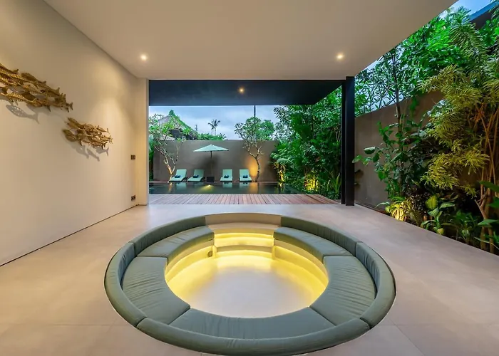 The Continental Modern Luxury 4 Bedroom In Seminyak