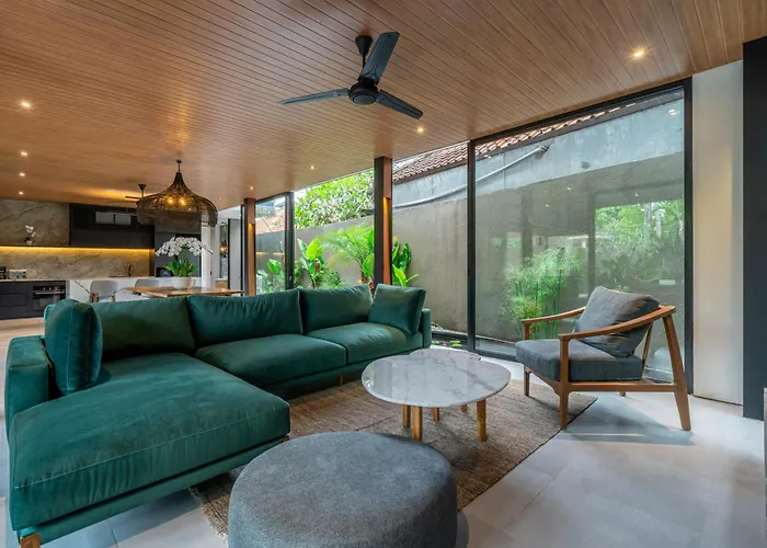 The Continental Modern Luxury 4 Bedroom In * Seminyak