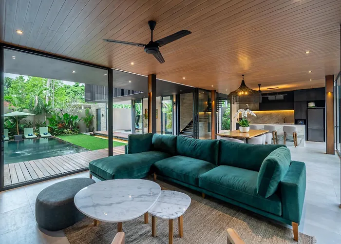 The Continental Modern Luxury 4 Bedroom In